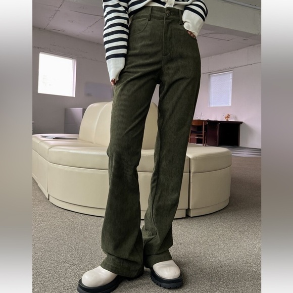 Shein (nwot) Army Green Highwaisted Bellbottoms from Shein! - Picture 12 of 12